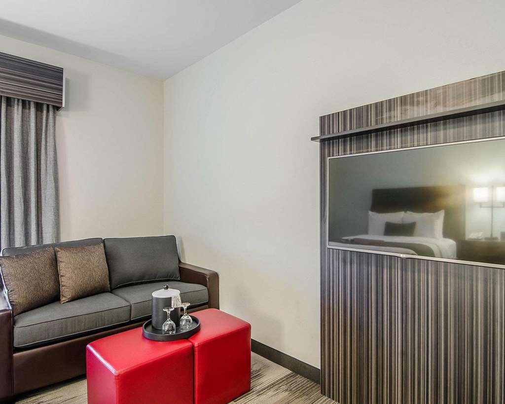 Best Western Plus Airport Inn & Suites Saskatoon Habitación foto